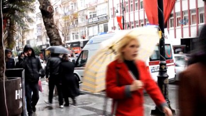 Otel odasında ölü bulundu