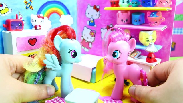 How to make a MY LITTLE PONY BEDROOM - Rainbow Dash Surprise Dolls Room