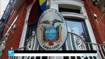 مؤسس ويكيليكس يدلي بشهادته في سفارة الإكوادور بحضور قاضية سويدية