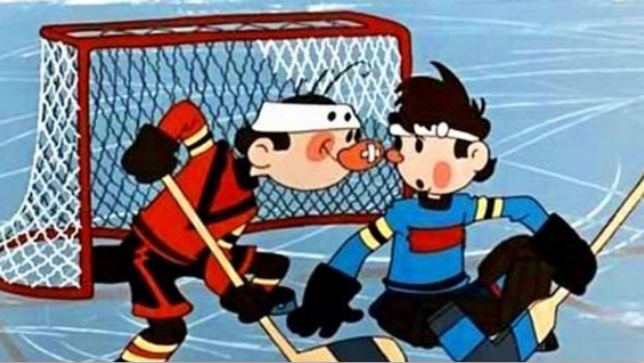 Super drôle de bande dessinée! Le MATCH RETOUR le Hockey sur glace, Partie 2