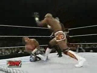 ECW 27/11/07 Shelton Benjamin vs Shannon Moore