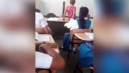 Profesora muestra parto en clase y causa gran polémica