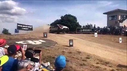 carreras impacta dron en pleno vuelo