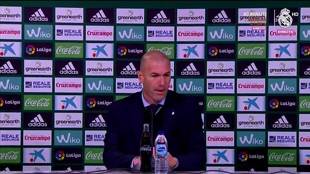 Zidane: ¿Qué he dicho en el descanso? Las cosas se quedan en el vestuario