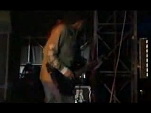 Korn-Right Now (Live in Belfort Eurockeennes 2004)
