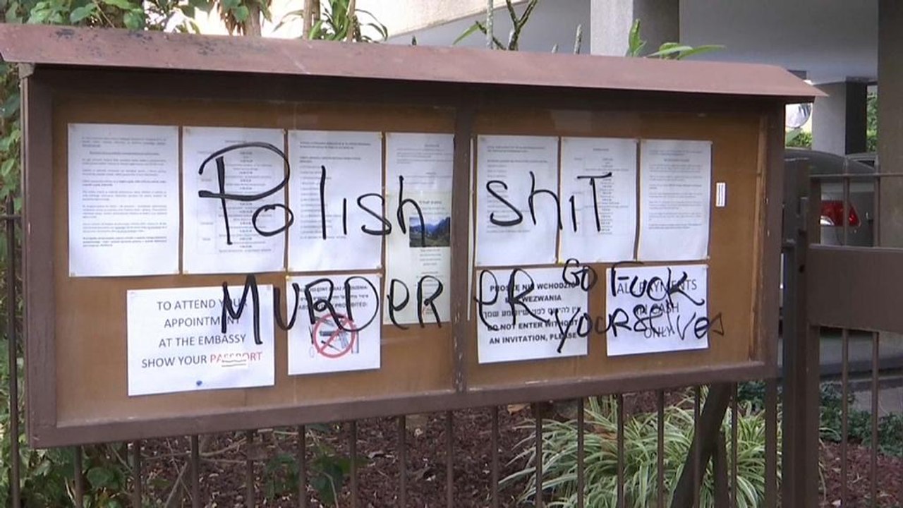 Hakenkreuze auf Botschaft: Zwischen Polen und Israel brodelt es