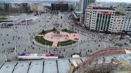Taksim Meydanı'na Yapılan Caminin Kubbesi Yükseliyor
