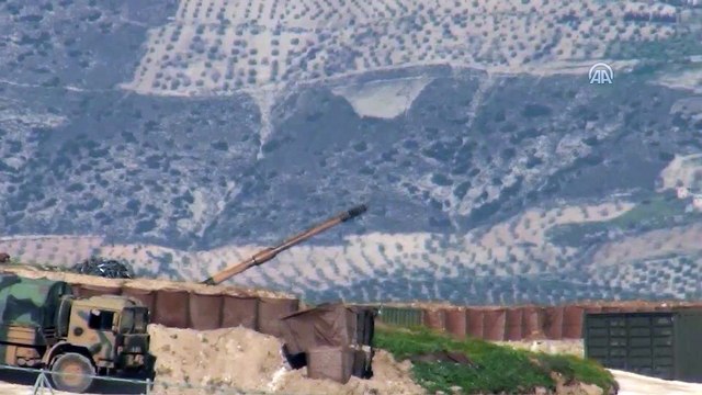 Afrin'deki terör mevzileri topçu birliklerince vuruluyor - HATAY