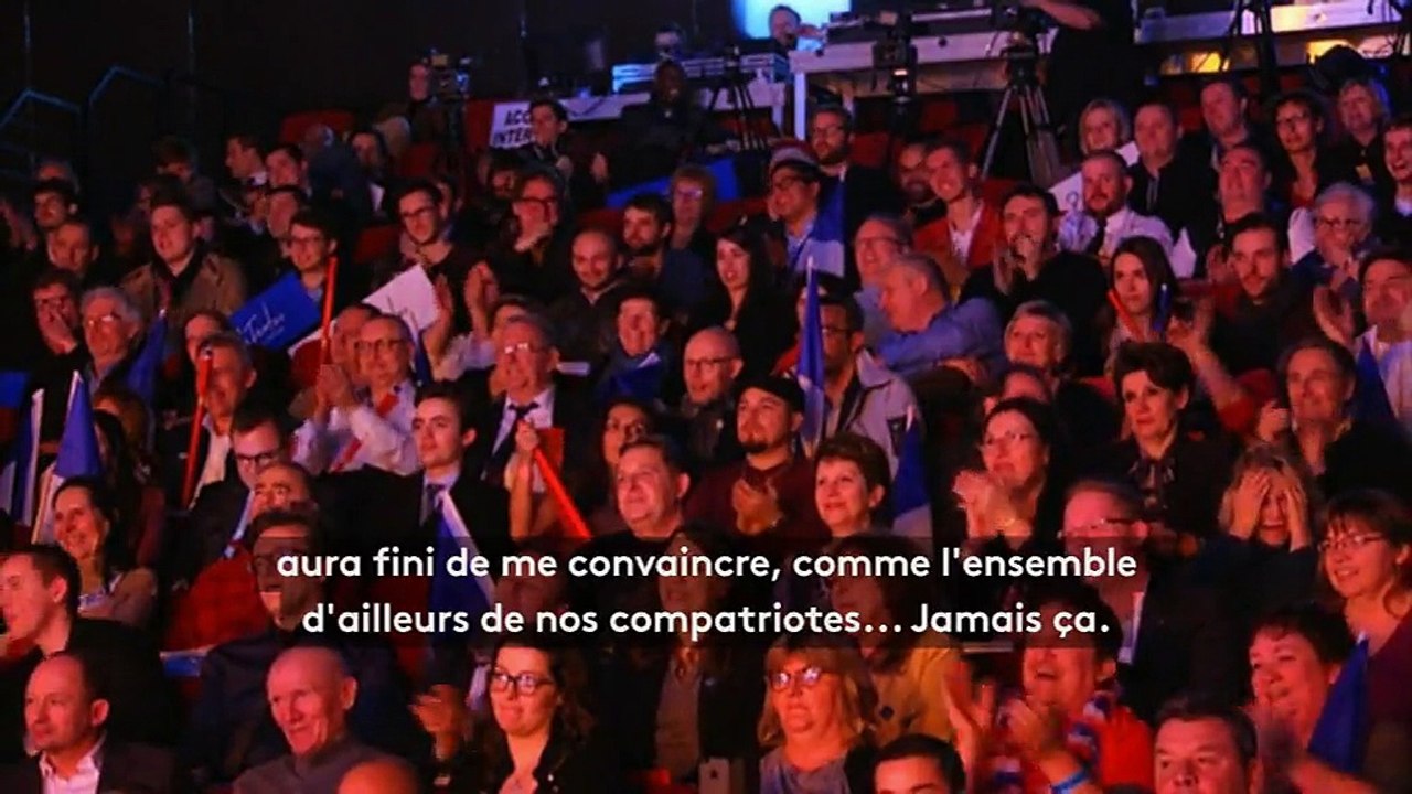 "Ils sont là dans les campagnes !" : une ex-élue FN imite Marine Le Pen à la tribune du congrès des Patriotes
