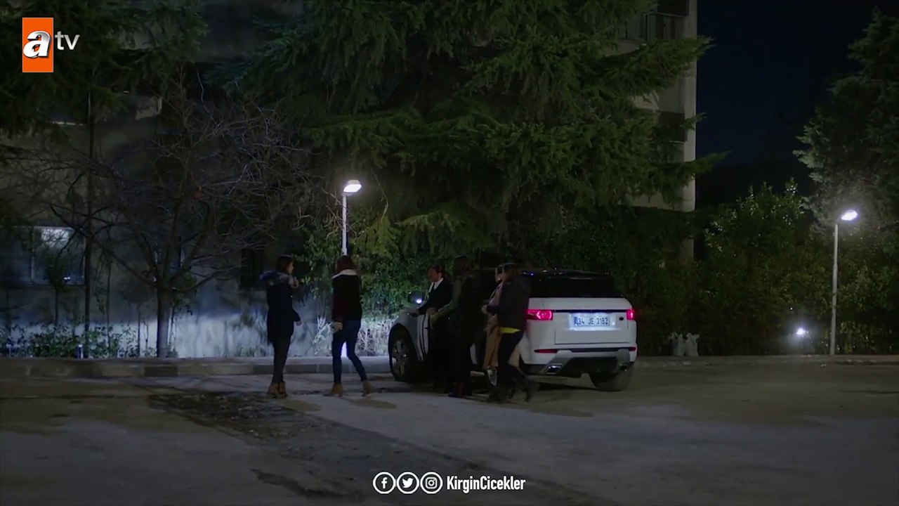 Kızların kardeşliğini pekiştiren büyük sırrı! - Kırgın Çiçekler 110.Bölüm