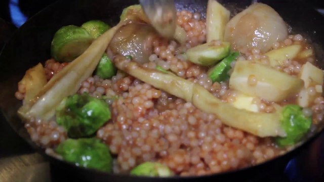 Travel Track On Sirk TV: MIMI LA NUIT (Kitchen & Cuisine) [Montreal, Quebec]