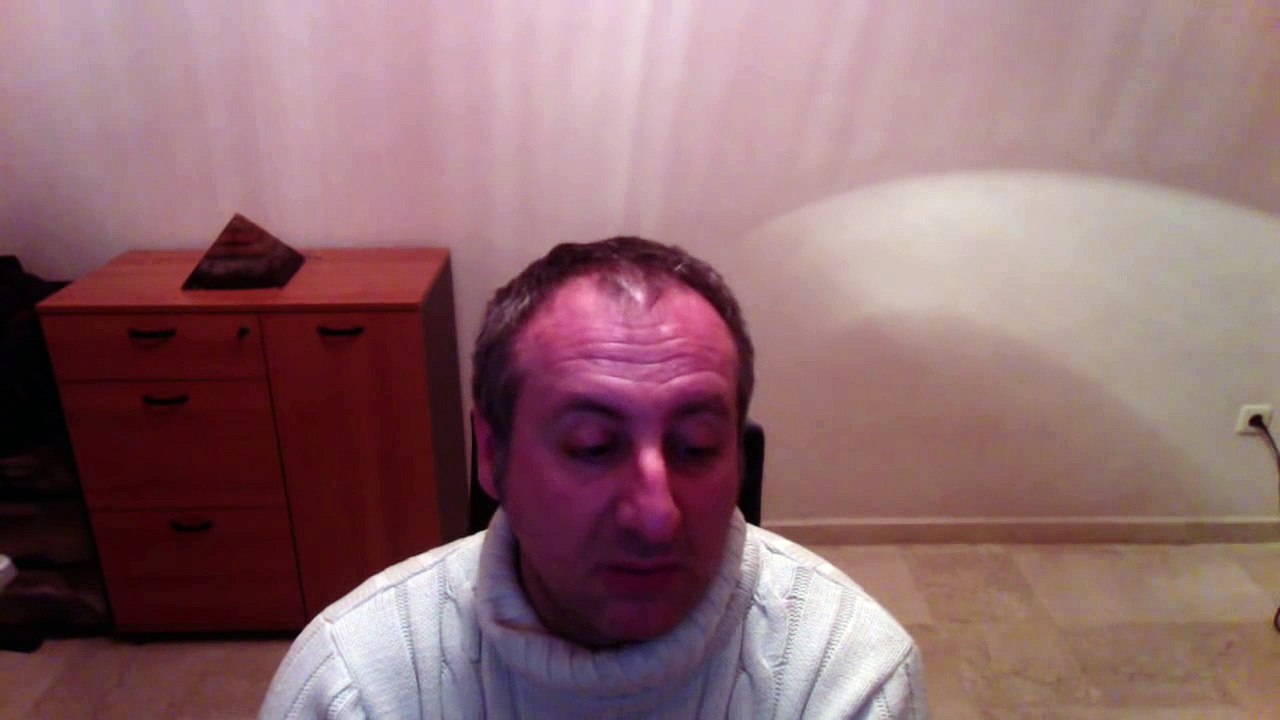 194.LA CLAQUE À MANU - LES MENSONGES D'ASSELINEAU - L'URGENCE MARINE LE PEN