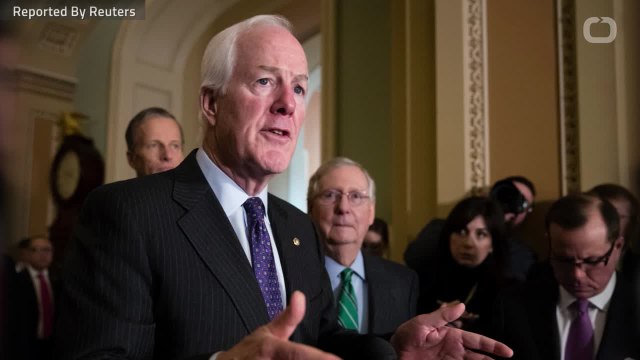 Trump Backs Effort to Improve Gun Background Checks