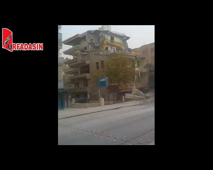 Urfa’da Güvenlik Önlemsiz Yıkım Korkuttu
