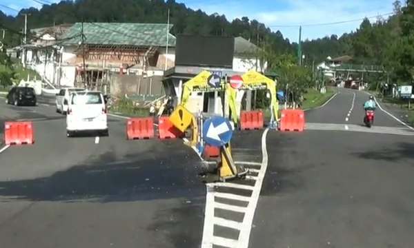 Jalur Puncak Kembali Dibuka, Truk dan Bus Dilarang Melintas