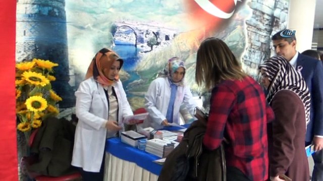 Siirtli kadınlara, kanserde erken teşhis anlatıldı