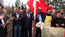 JÖH timleri sevgi gösterileri arasında Afrin’e uğurlandı