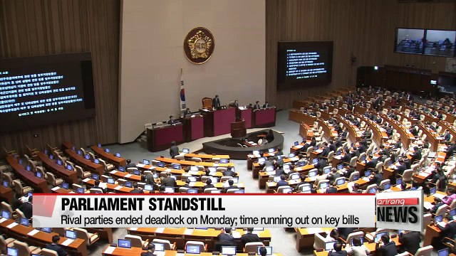 Parliament passes dozens of bills as standstill ends
