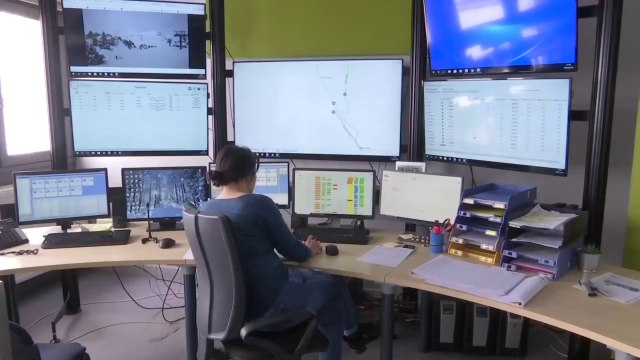 Comment les domaines skiables gèrent-ils les risques d'avalanches?