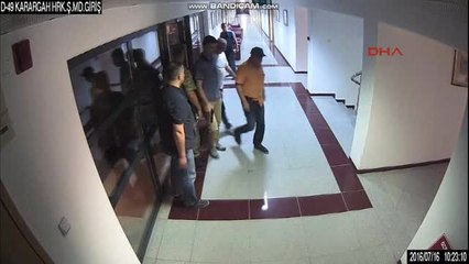 Aksakallı'nın Darbecilerin Tutulduğu Odaya Girme Görüntüleri