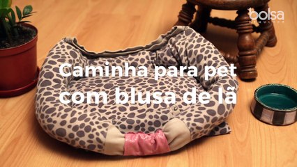 Costura o buraco da cabeça de uma camisola e vira-o para fora... O resultado é genial! E ele vai adorar!