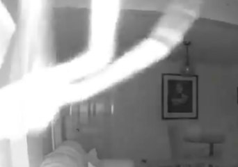 Home Security Camera Gives Super Creepy Close-Up of Spider