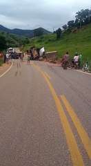 Acidente em São Luiz de Miranda, distrito do município de Laranja da Terra