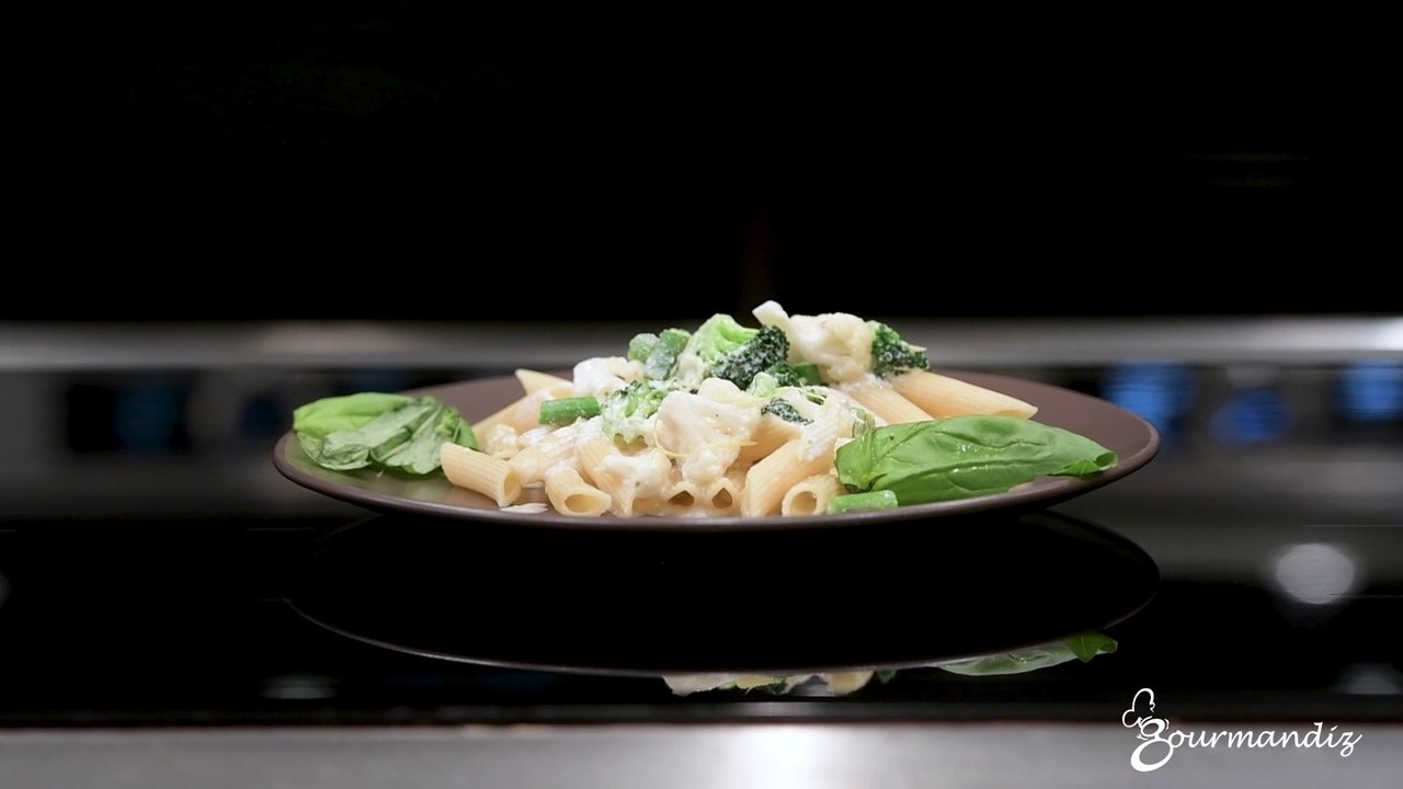 Recette : Penne rigatte au chou-fleur, brocoli et asperges vertes