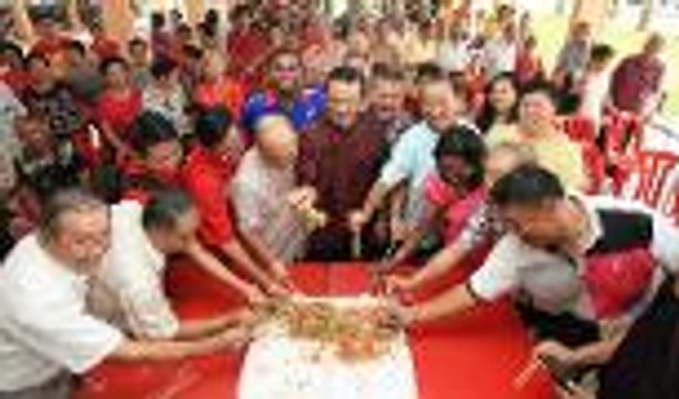 Bentong folks celebrate CNY at open houses