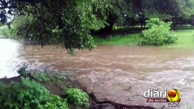 Riacho tem a maior cheia na zona rural de São Domingos de Pombal
