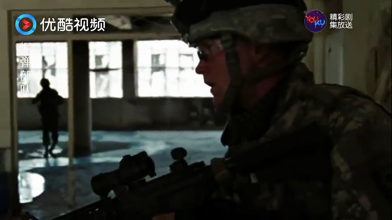 《拆弹部队 The Hurt Locker》还原伊拉克巷战的大片，一句台词没有，一个子弹没发！观众窒息