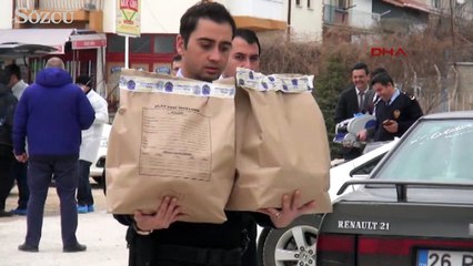 Sürücüsü olduğu banka aracını soydu!