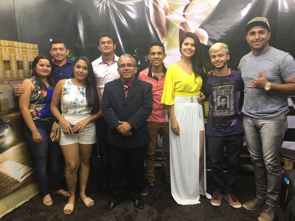 Xeque Mate recebe roteirista e atores do filme...