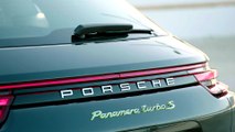 Porsche Panamera Turbo S E-Hybrid Sport Turismo in Volcano Grey Metallic Design Hybrid Trackdays