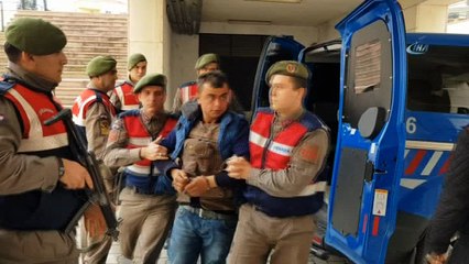 Silahlı saldırıda ölen anne ve iki çocuğu toprağa verildi