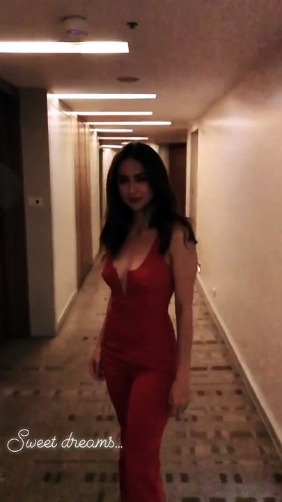 Sexy momma!