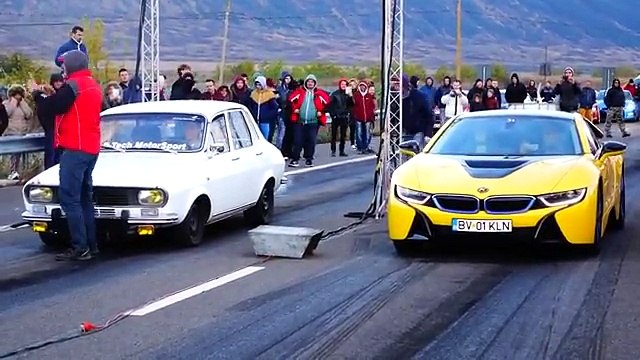 Bmw i8 İle Kapışan Dacıa 1300