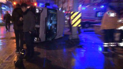Başkent’te personel servisi devrildi: 3 yaralı