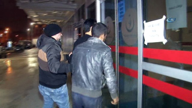 Televizyon hırsızları devriye atan polise yakalandı
