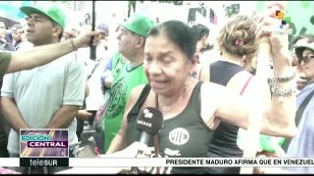 Argentinos vuelven a exigir a Macri cesar sus políticas económicas