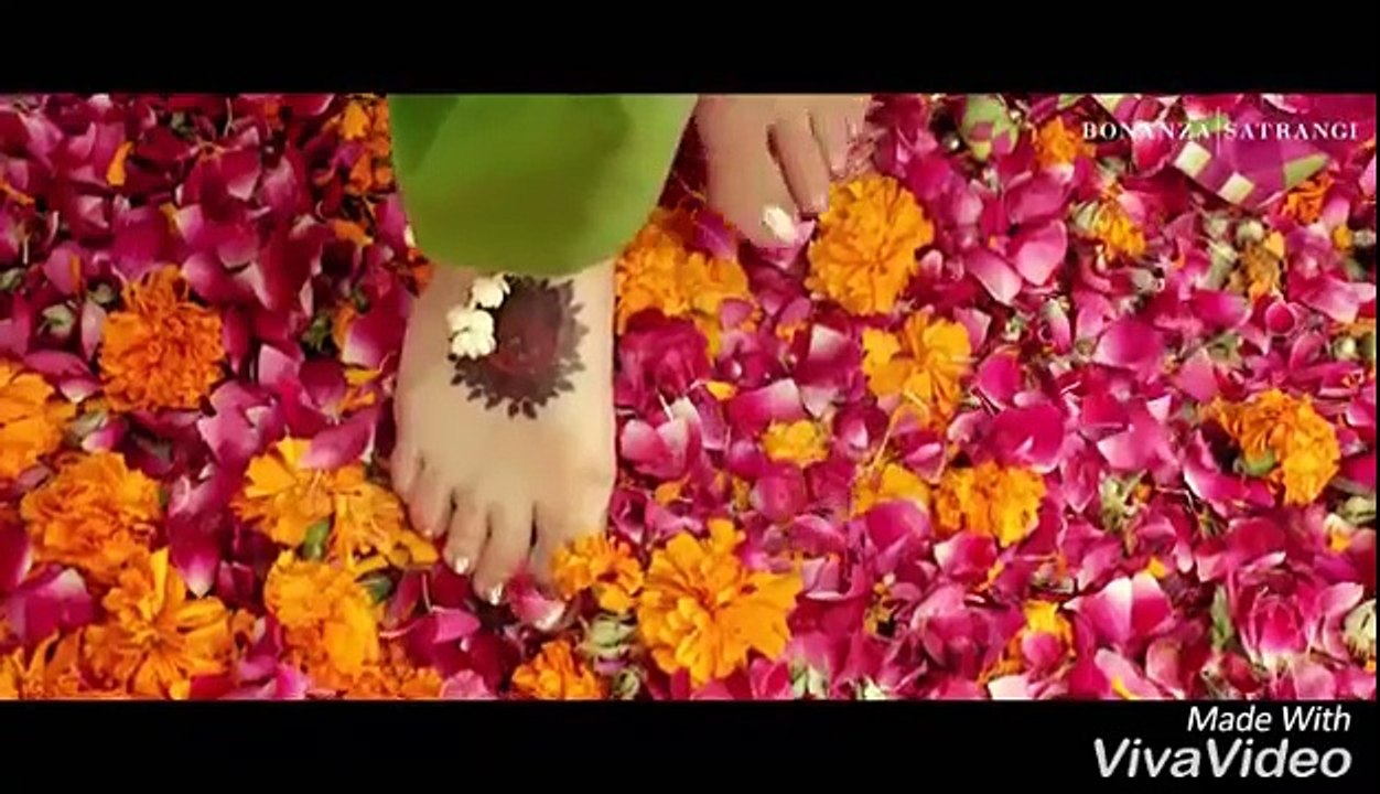 Mere Rashke Qamar - Full HD Video Song - Pakistani Best Song - Hania Amir and Husnain Lehri