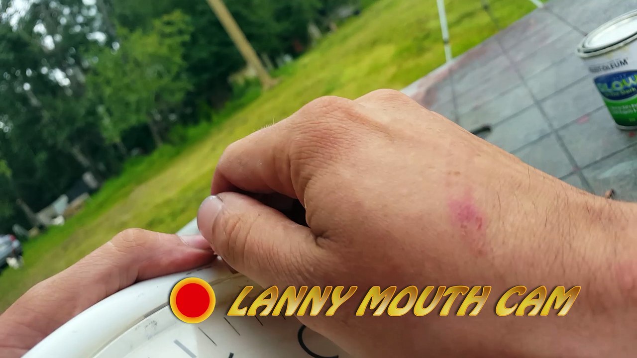 DIY Rust-Oleum Glow in the Dark Clock