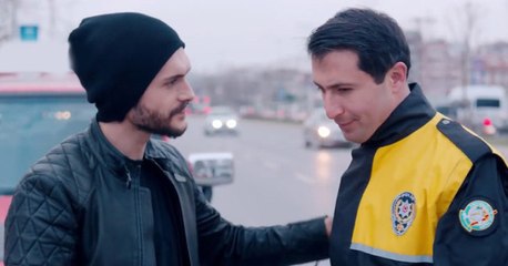 Çukur Dizisinde Büyük Tepki Çeken 'Harita' Sahnesi İçin Özür Dilendi