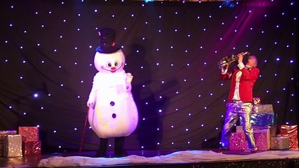 Bande-annonce spectacle "Eric Dulle fête Noël" 2018,saison 1 : saxophoniste, mascottes, danse et féérie !