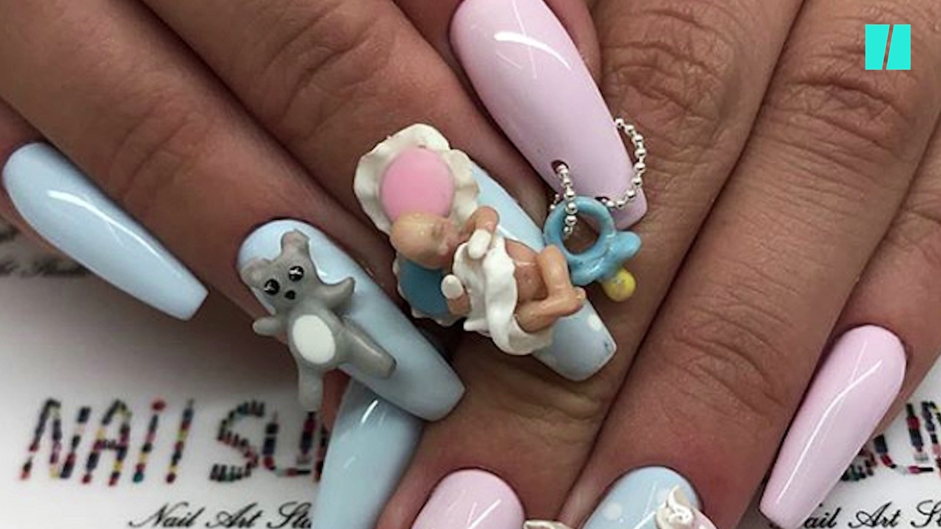 Le bébé de Kylie Jenner a inspiré ce "nail art" à une pro de la manucure -  Vidéo Dailymotion