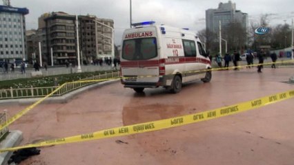İranlı turist Taksim'de kendini yakmaya çalıştı