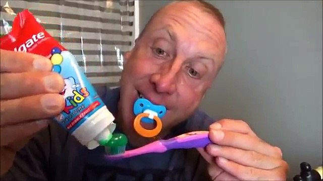 Toy Freaks Family Bad Baby Victoria Alien Mommy Annabelle Daddy Spider Hidden Egg Toy Freaks 1