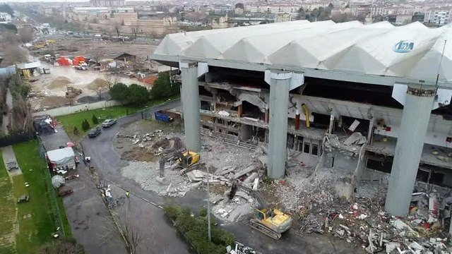 Zeytinburnu Belediyesi’nden Abdi İpekçi Spor Salonu’ndaki asbest iddialarına ilişkin duyuru