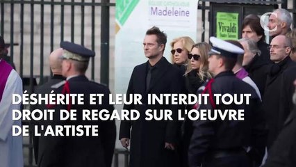 Johnny Hallyday avait prédit que Laeticia allait "prendre des seaux de merde" ap...