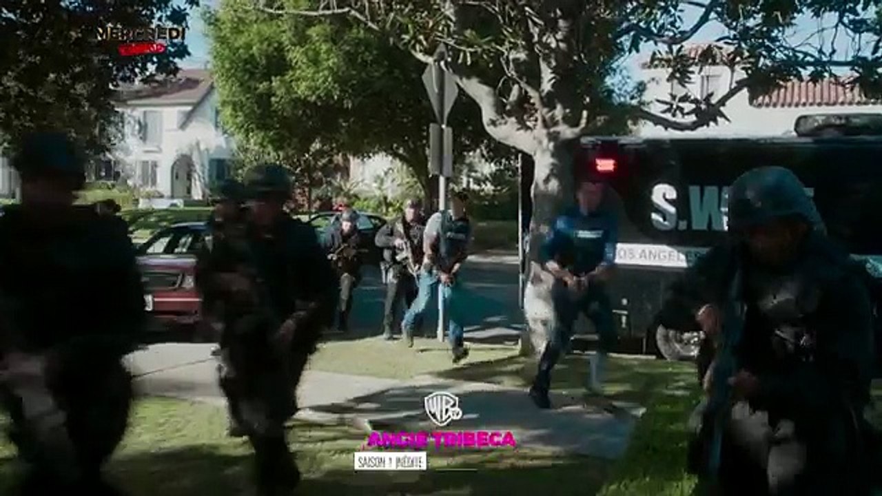 Bande-annonce de la série "Angie Tribeca" diffusée sur Warner TV tous les mercredis  à partir du  7 mars